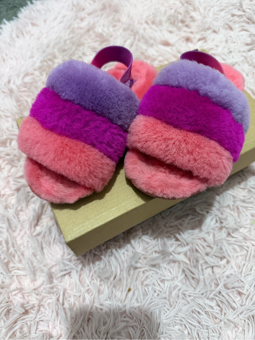 UGG Fluff Yeah Slide in Pink, Magenta & Lavender